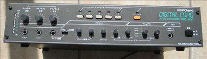 Roland-RDE-1800"